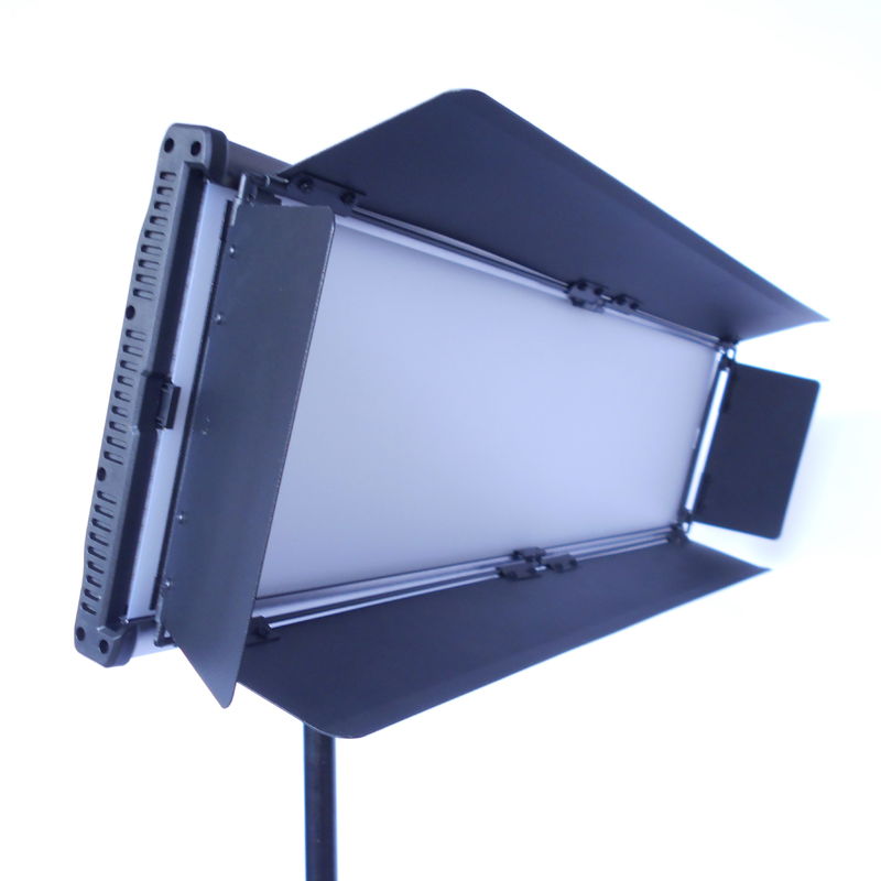 2.4G Remote Control / DMX Control LED Light Panels For Video 150W With TLCI>97 LED Panel Studio Lighting supplier